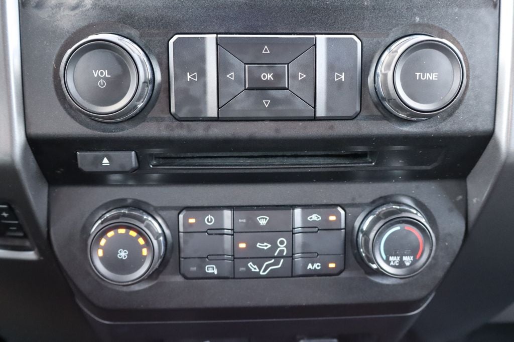 2017 Ford F-250SD XLT