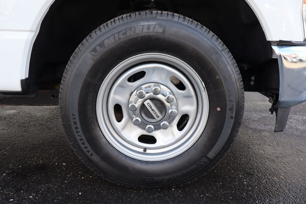 2023 Ford F-250SD XL w/8' Reading Classic II Service Body