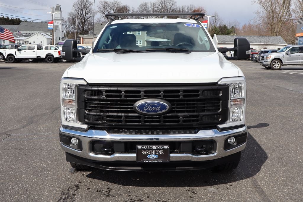 2023 Ford F-250SD XL w/8' Reading Classic II Service Body
