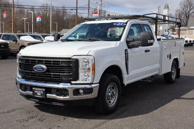 2023 Ford F-250SD XL w/8' Reading Classic II Service Body