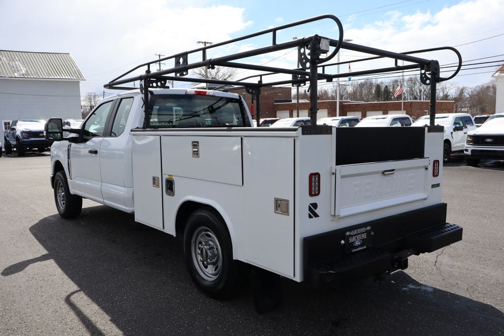 2023 Ford F-250SD XL w/8' Reading Classic II Service Body