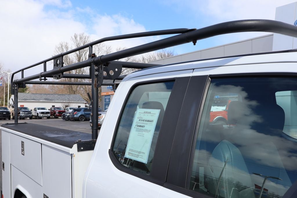 2023 Ford F-250SD XL w/8' Reading Classic II Service Body