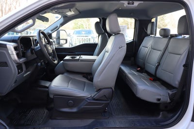 2023 Ford F-250SD XL w/8' Reading Classic II Service Body