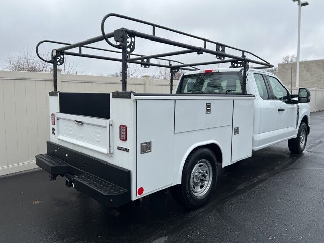 2023 Ford F-250SD XL w/Reading Service Body