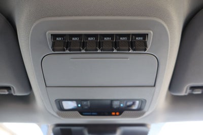 2023 Ford F-250SD XL w/8' Reading Classic II Service Body