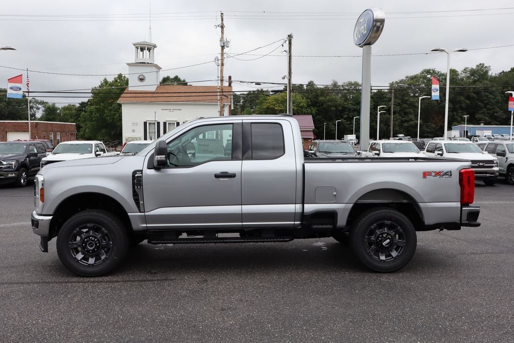2027 Ford F-250SD XLT