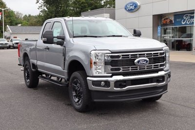 2027 Ford F-250SD XLT