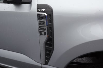2027 Ford F-250SD XLT