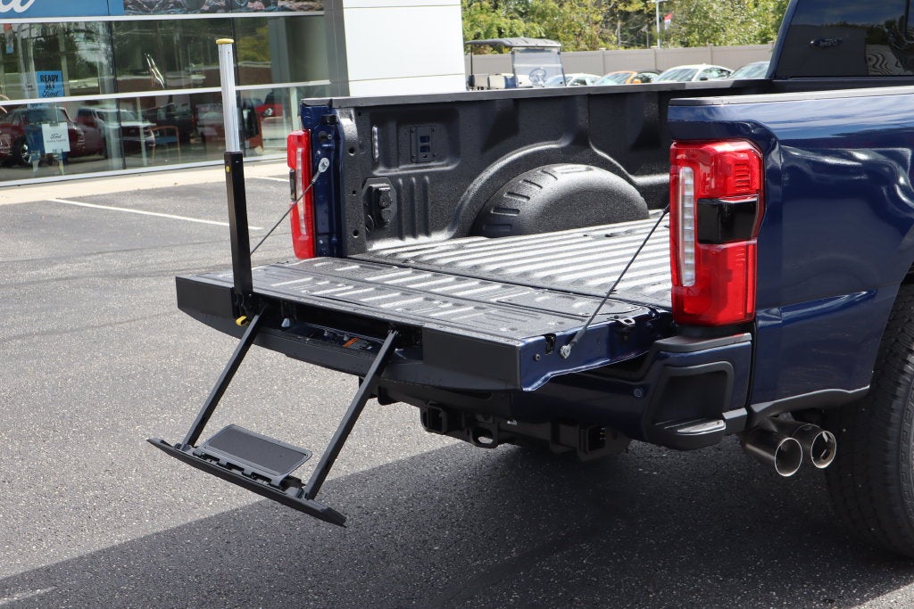2027 Ford F-250SD XLT