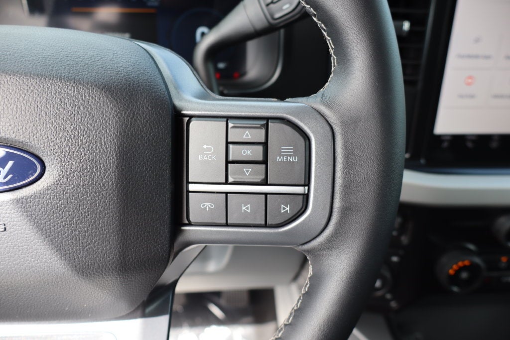 2027 Ford F-250SD XLT