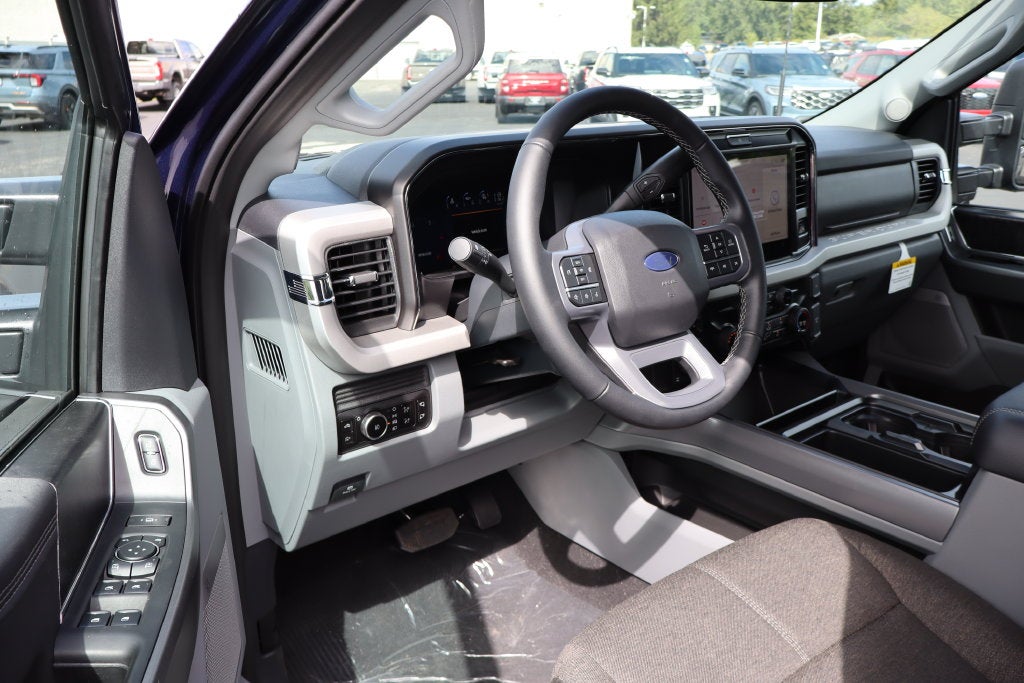2027 Ford F-250SD XLT