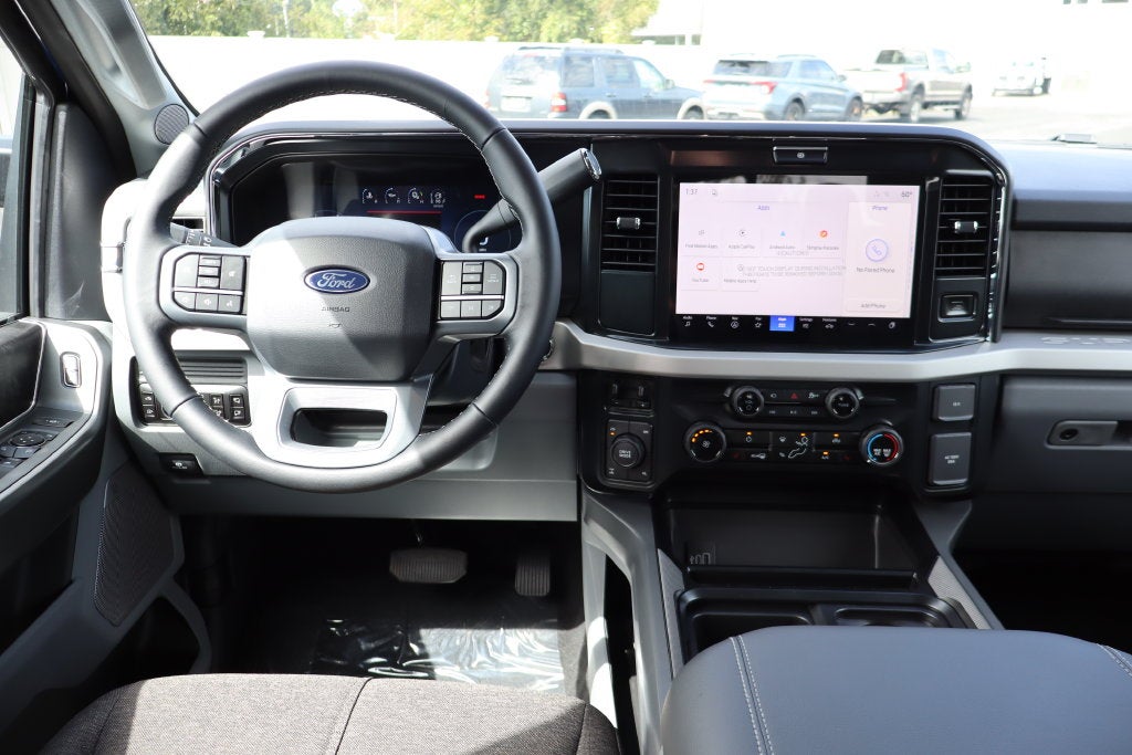 2027 Ford F-250SD XLT