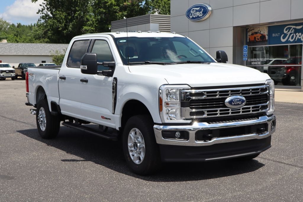 2026 Ford F-250SD XLT