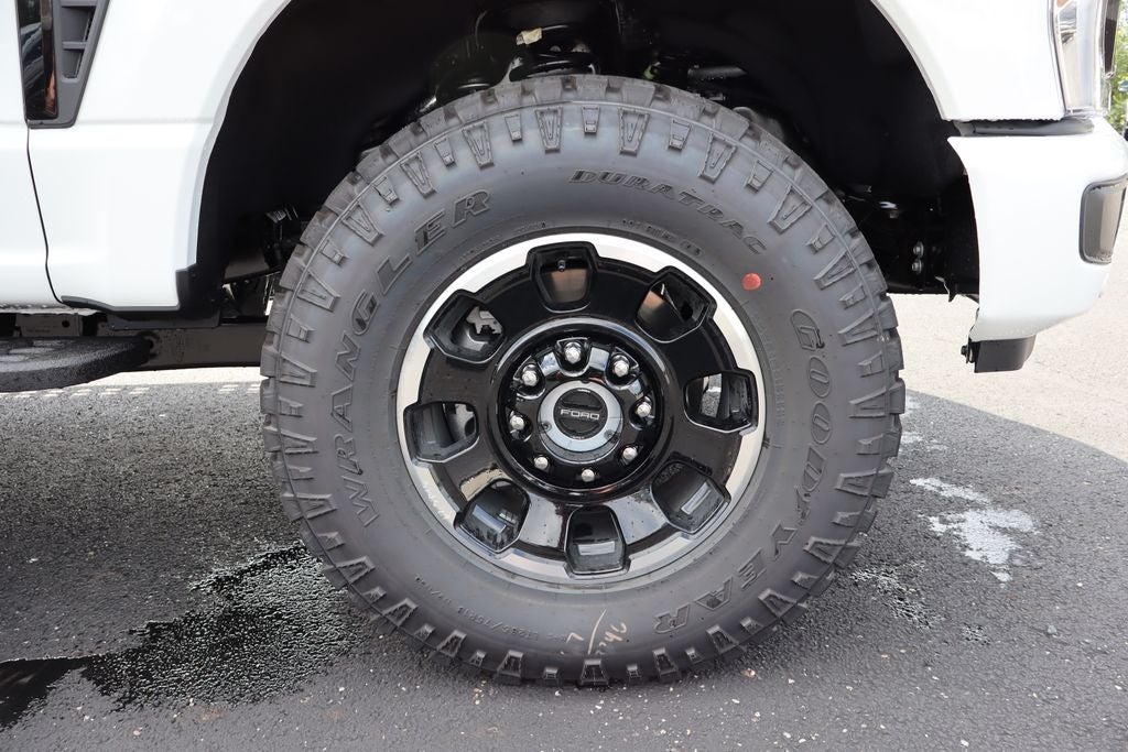 2026 Ford F-250SD Platinum Tremor