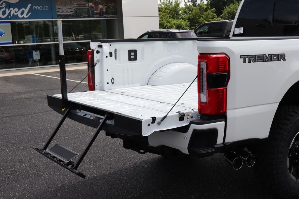 2026 Ford F-250SD Platinum Tremor