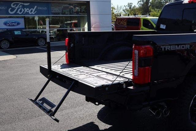 2026 Ford F-250SD Platinum Tremor Off-Road