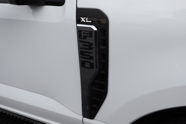 2025 Ford F-350SD XL