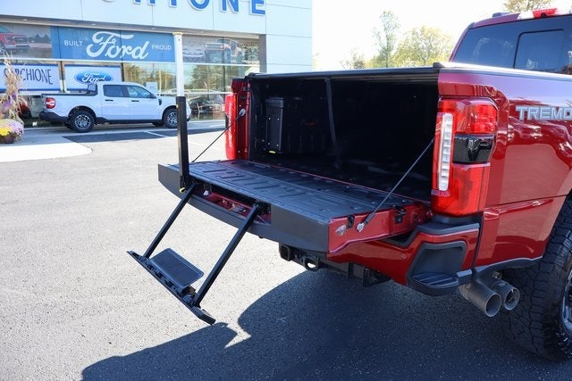 2024 Ford F-350SD Lariat Tremor Off-Road