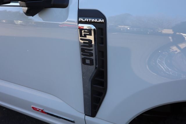 2026 Ford F-350SD Platinum Tremor Off-Road