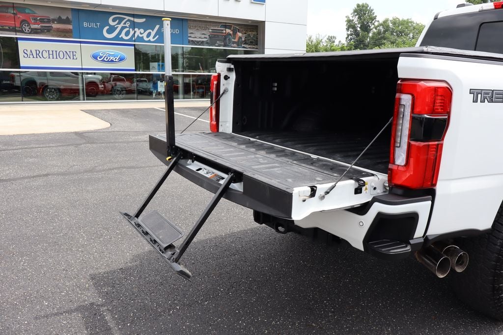 2026 Ford F-350SD Platinum Tremor Off-Road