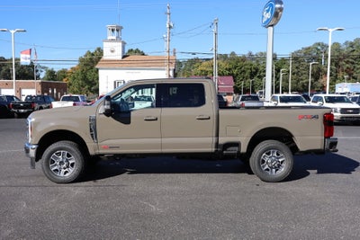2027 Ford F-350SD Lariat
