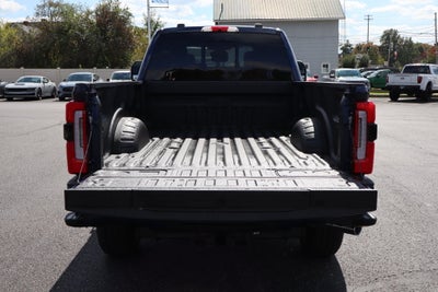 2027 Ford F-350SD Platinum