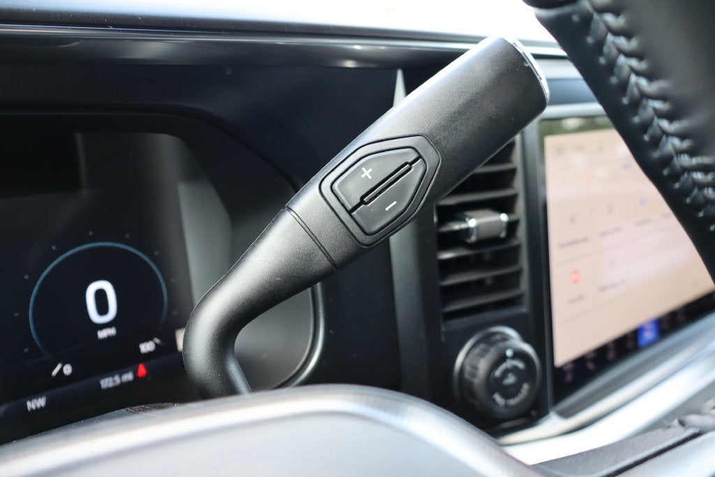 2027 Ford F-350SD Platinum
