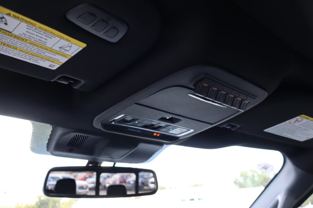 2027 Ford F-350SD Platinum