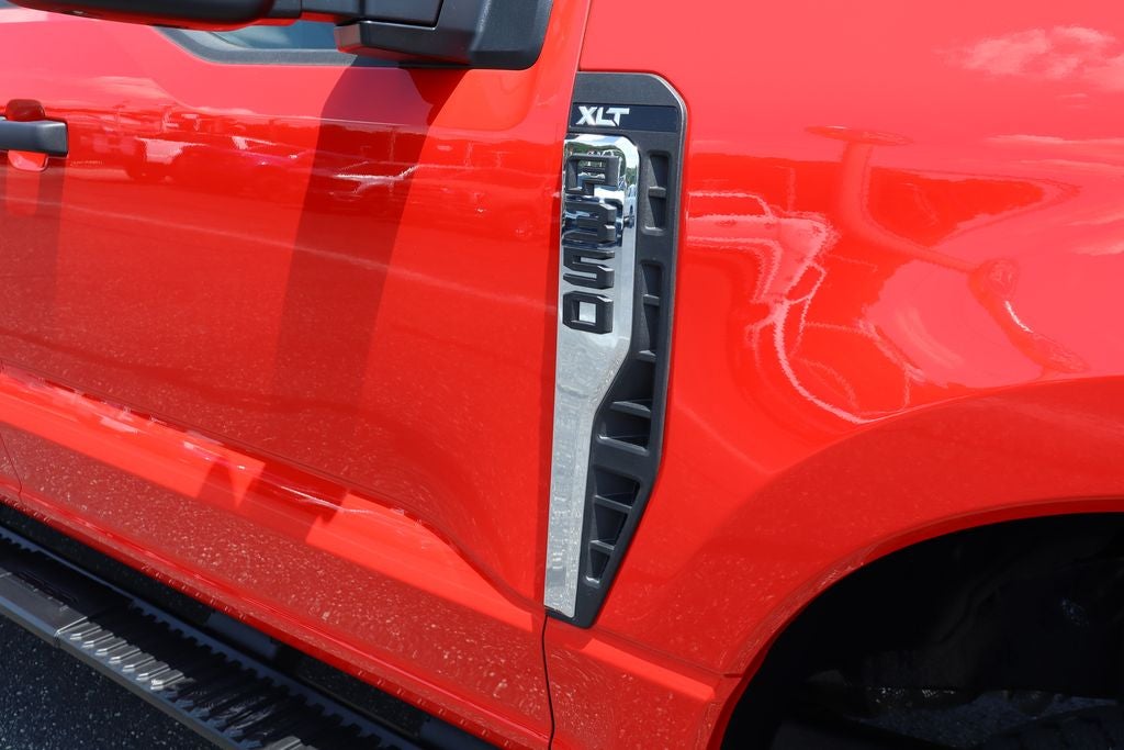 2026 Ford F-350SD XLT