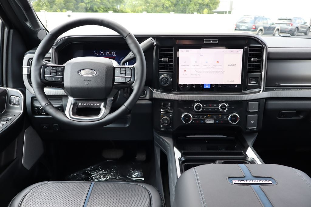 2026 Ford F-350SD Platinum