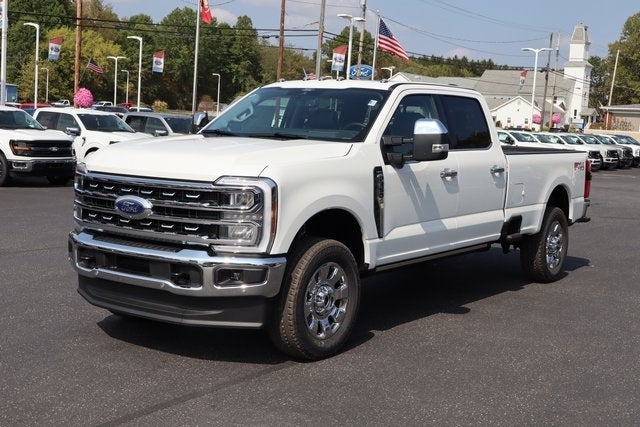 2026 Ford F-350SD Lariat