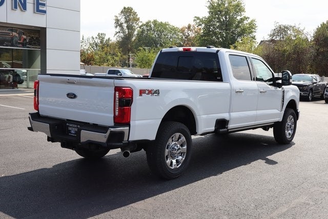 2026 Ford F-350SD Lariat