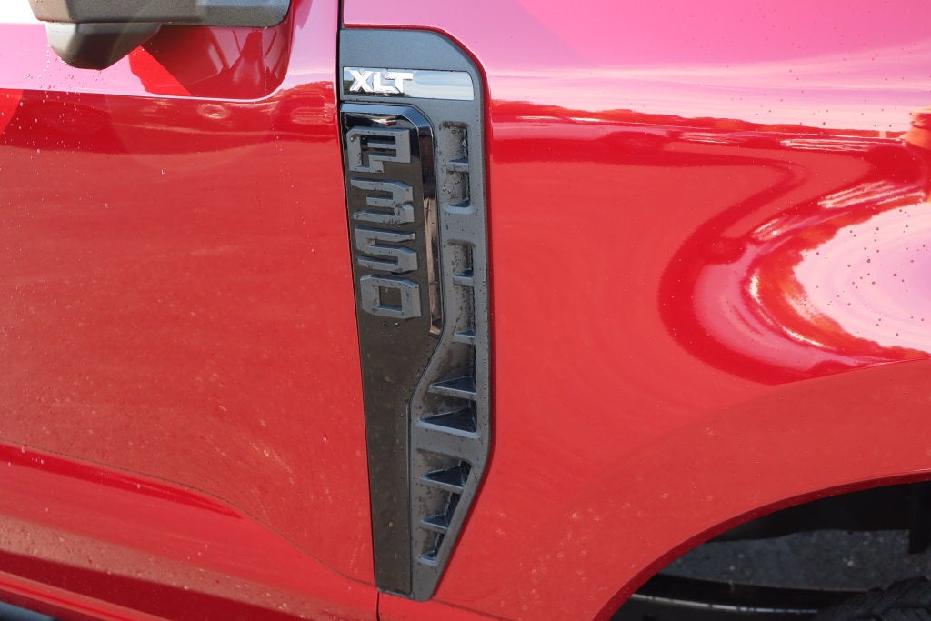 2026 Ford F-350SD XLT
