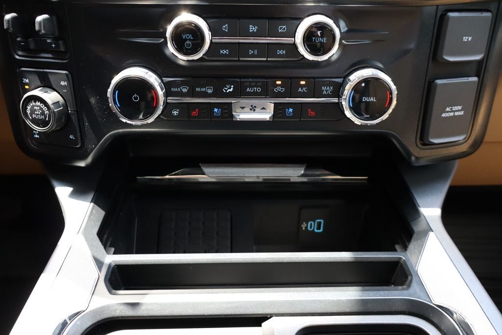2024 Ford F-350SD Lariat Tremor