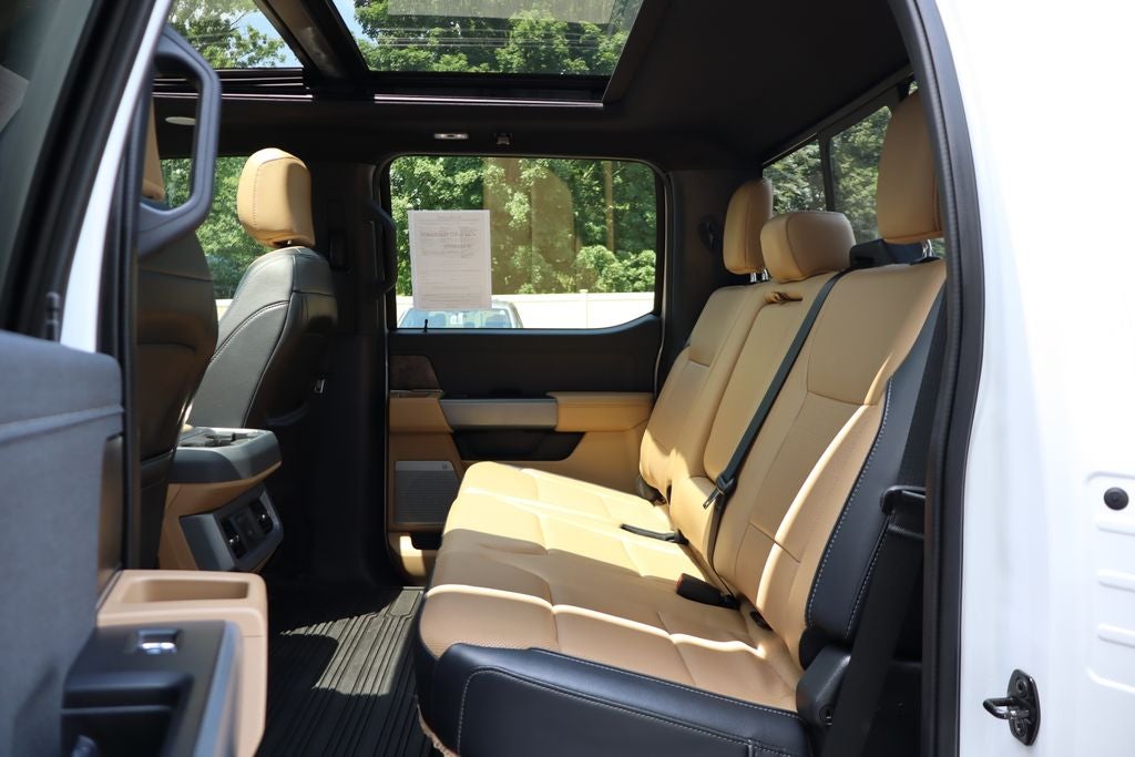 2024 Ford F-350SD Lariat Tremor