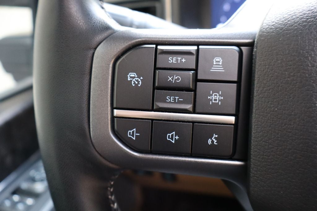 2024 Ford F-350SD Lariat Tremor
