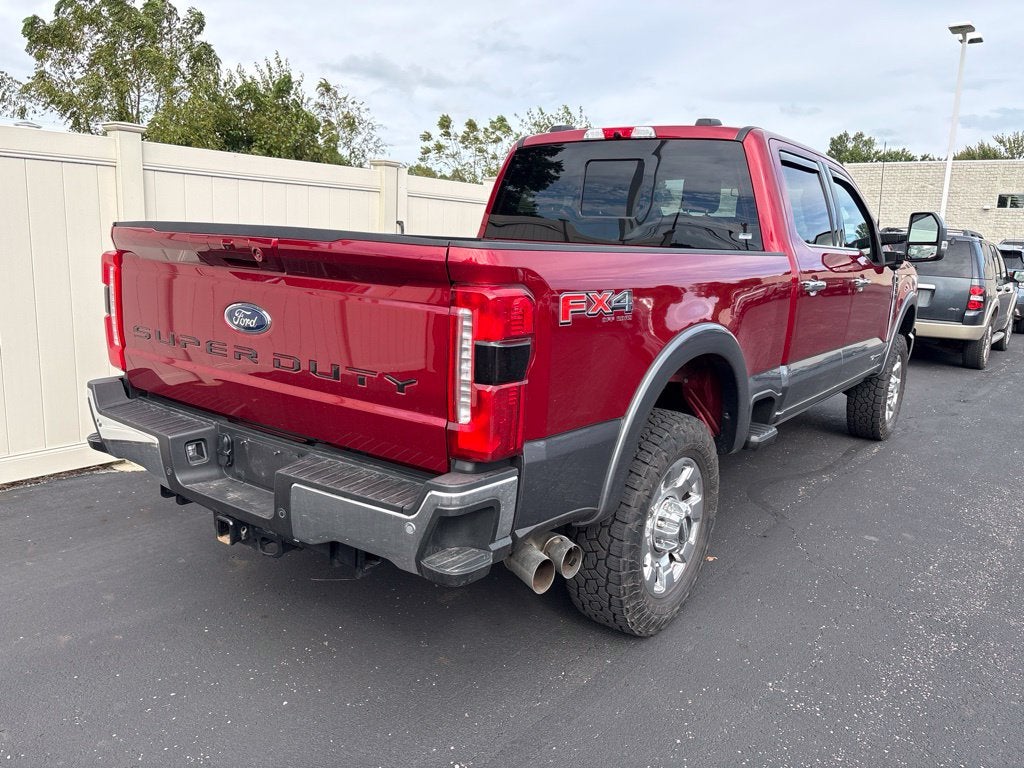 2025 Ford F-350SD Lariat