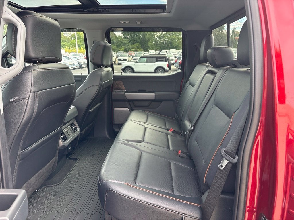 2025 Ford F-350SD Lariat