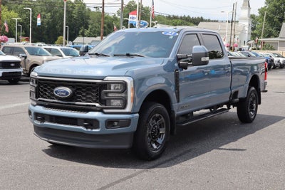 2023 Ford F-350SD Lariat