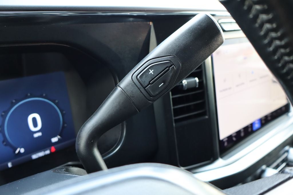 2023 Ford F-350SD Lariat