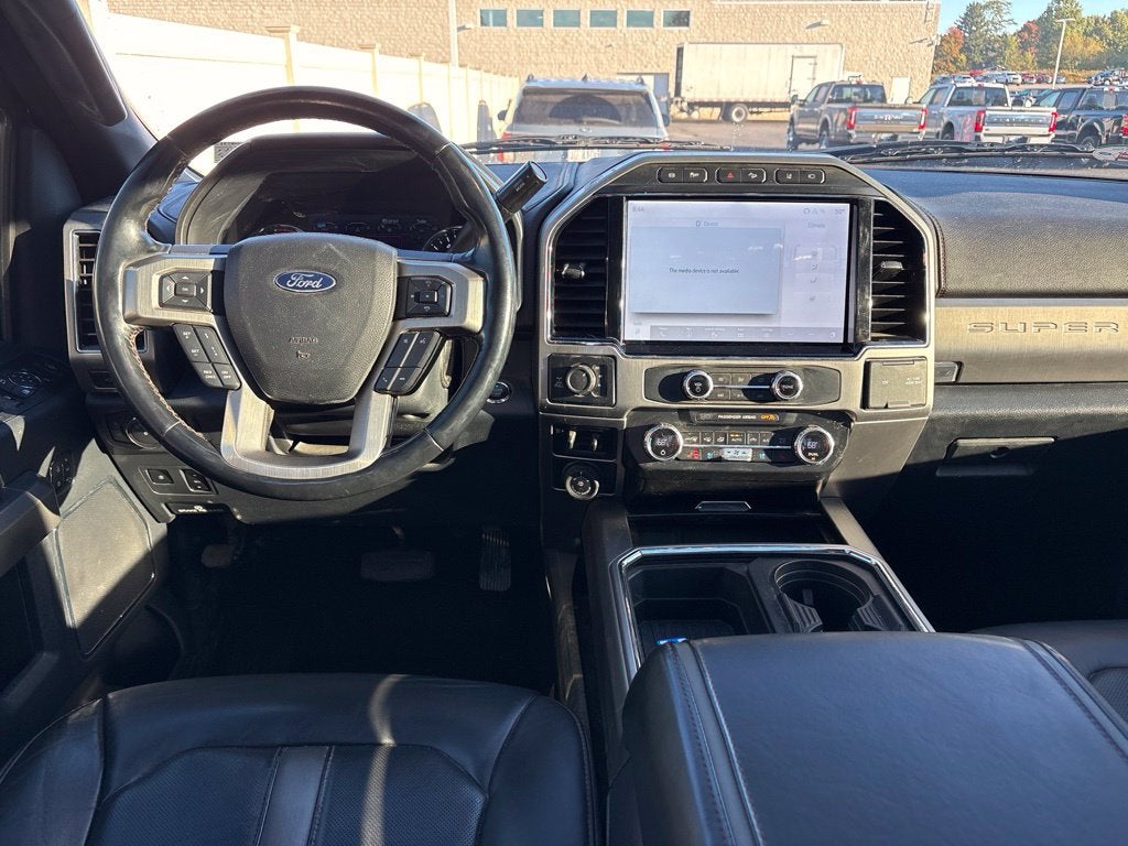 2022 Ford F-350SD Platinum