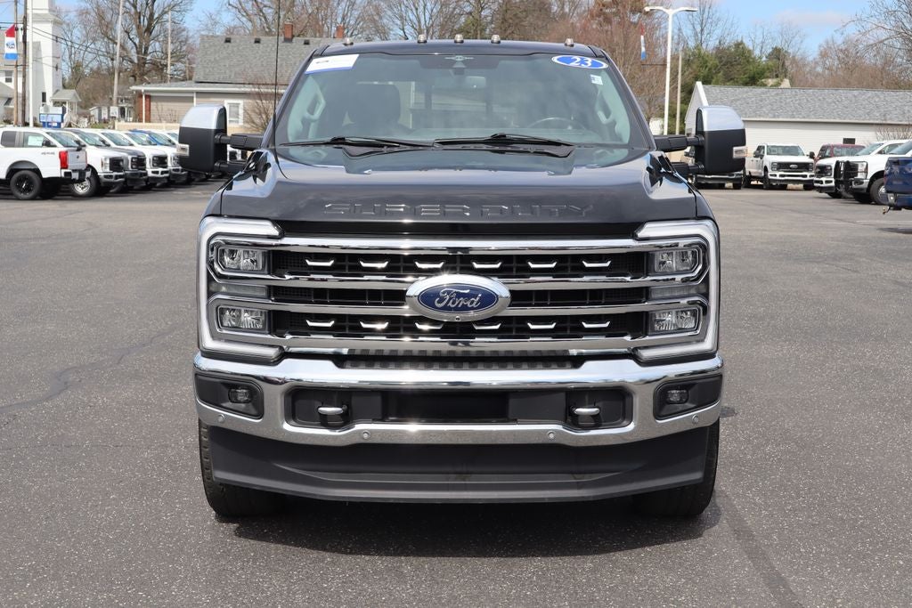2023 Ford F-350SD Lariat
