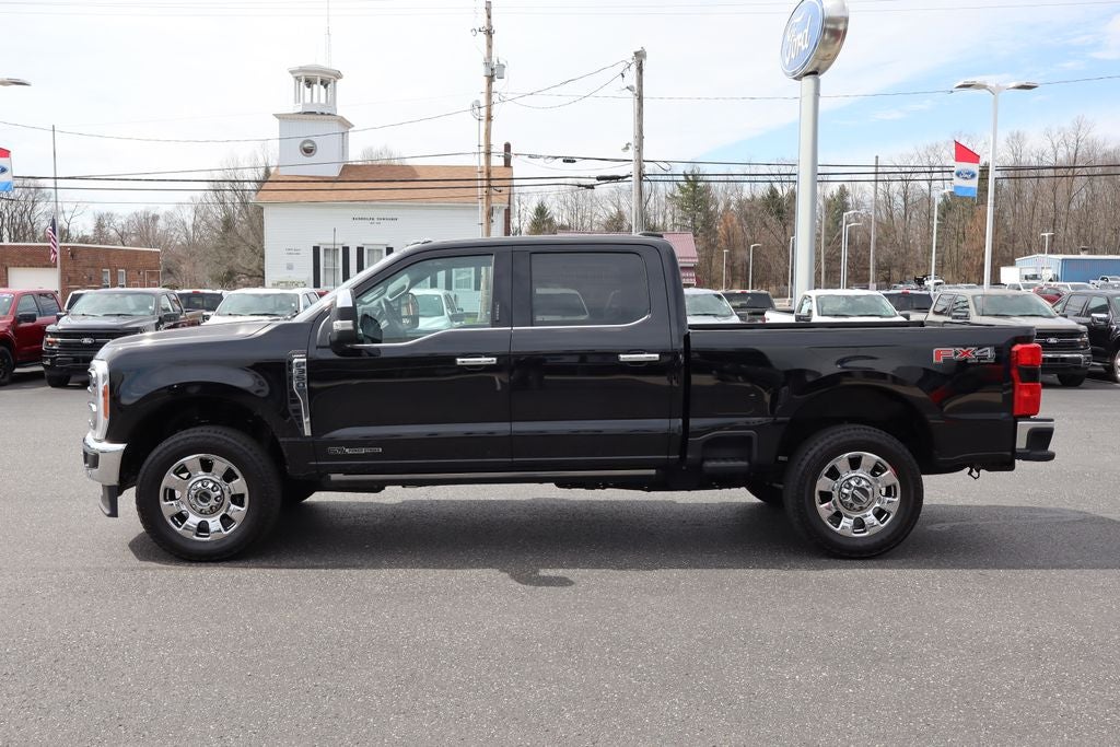 2023 Ford F-350SD Lariat