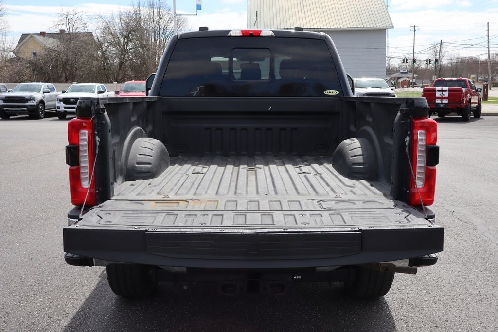 2023 Ford F-350SD Lariat