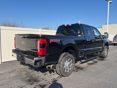 2023 Ford F-350SD Lariat