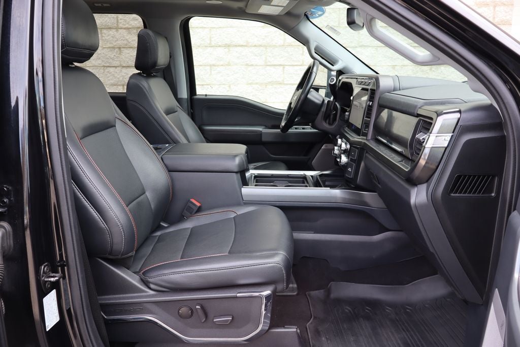 2023 Ford F-350SD Lariat