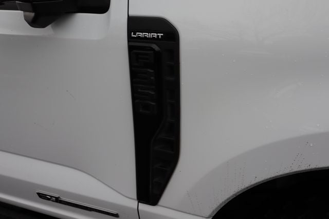 2024 Ford F-350SD Lariat