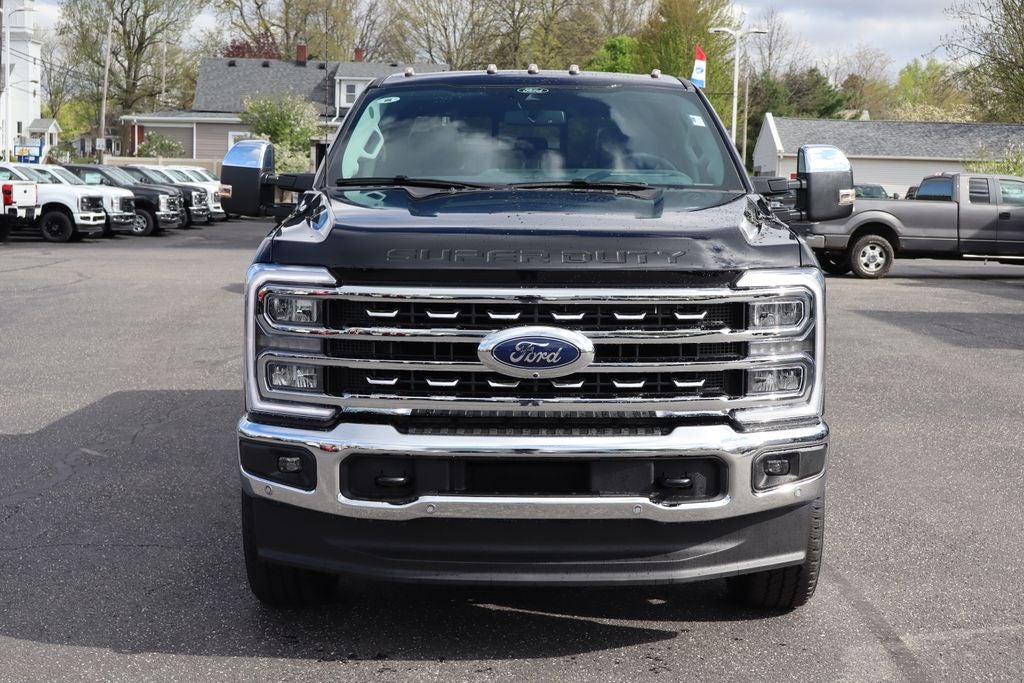 2026 Ford F-350SD Lariat