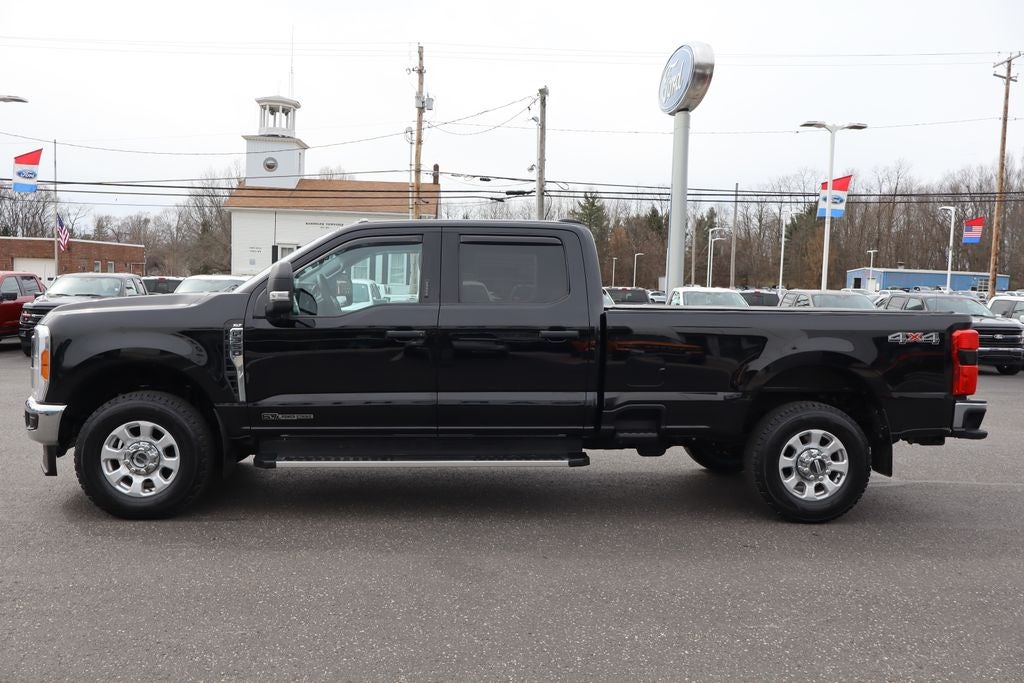 2023 Ford F-350SD XLT