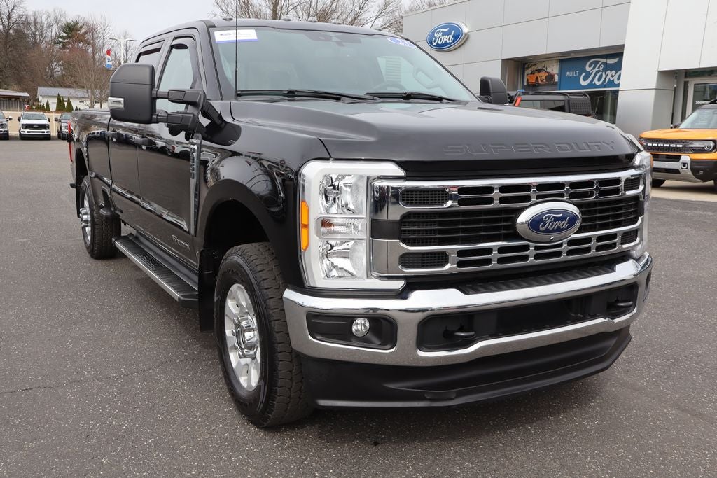 2023 Ford F-350SD XLT